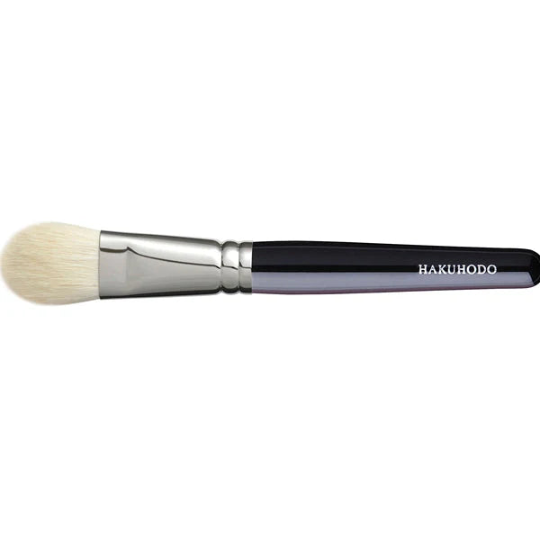 Hakuhodo_J520_Foundation_Brush_Round___Flat_01