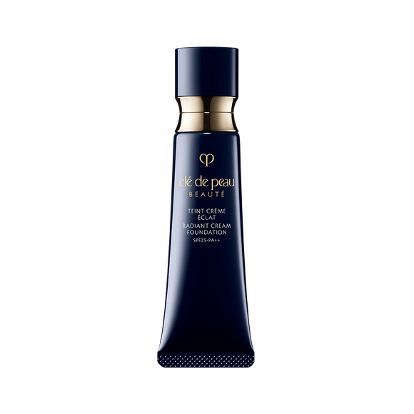 cle-de-peau-beaute-tan-claim-eclat-n-radiant-cream-foundation-988444